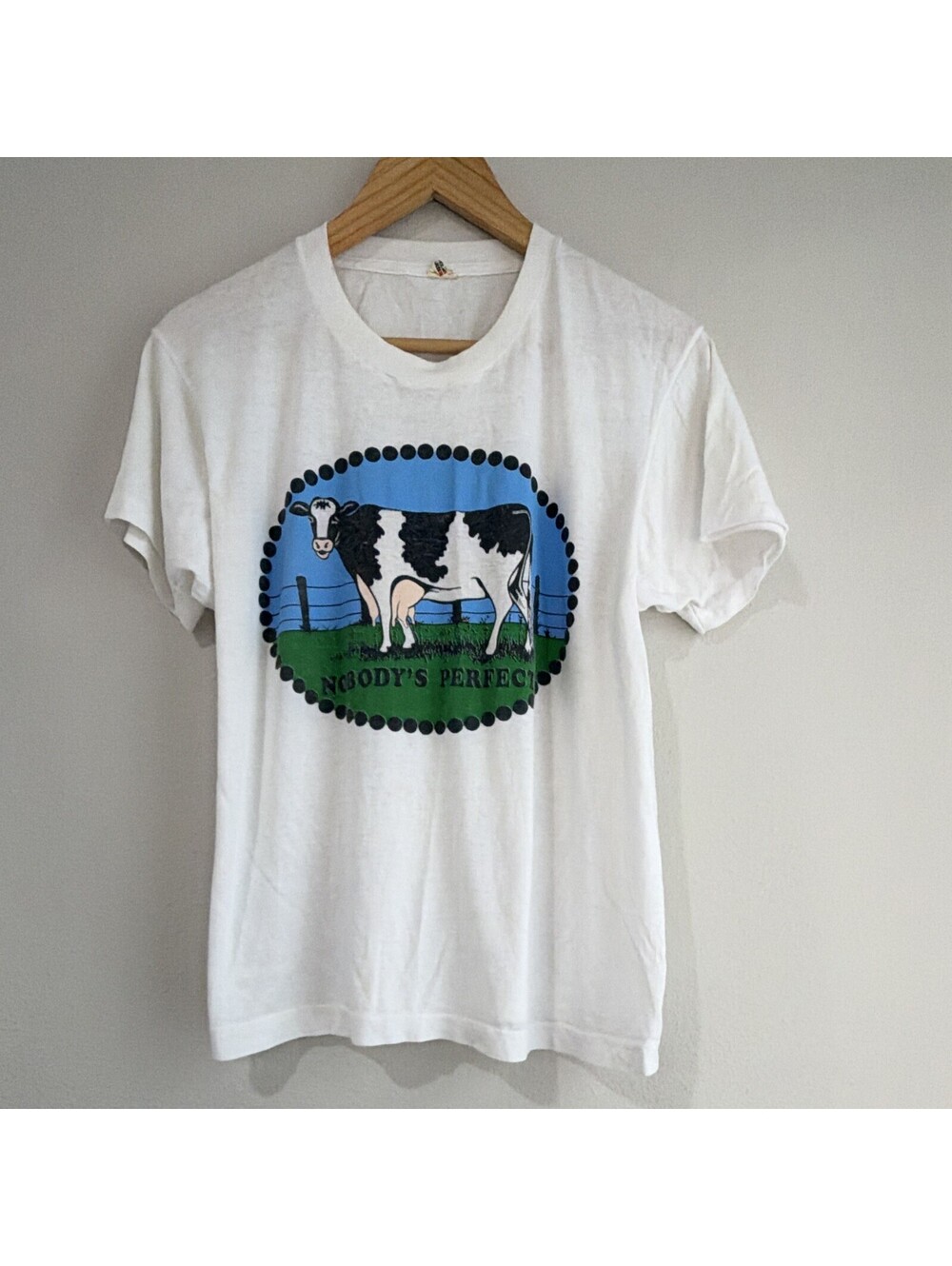 Vintage 1980s/1990s graphic t-shirt Holstein cow “Nobody's Perfect" unisex Large